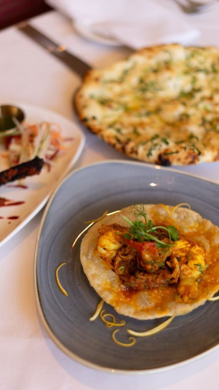 Indian starters — onion bhajis and pakoras